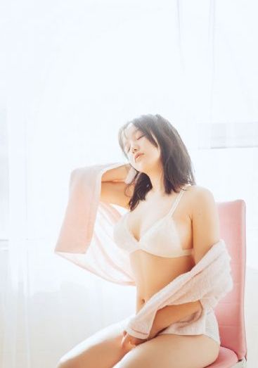 亚洲女在线看一区二区综合精品区_剧情片免费播放