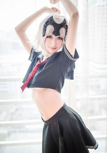 女仆与少爷完整版在线_BD英语免费观看最新