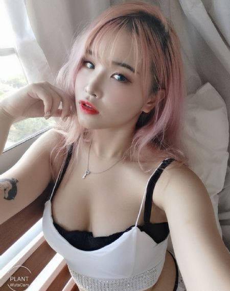 www好av_超清日韩免费观看